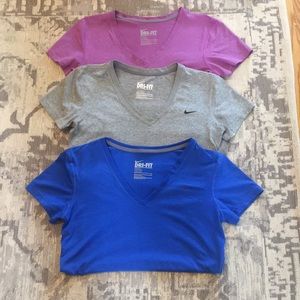 Nike | Women’s Small | Set of 3 Dri-Fit V-Neck Tee